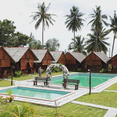 Nipoh Beach Cottage Киджал Экстерьер фото