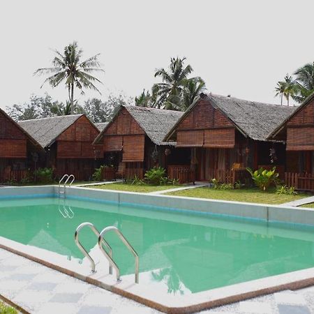 Nipoh Beach Cottage Киджал Экстерьер фото