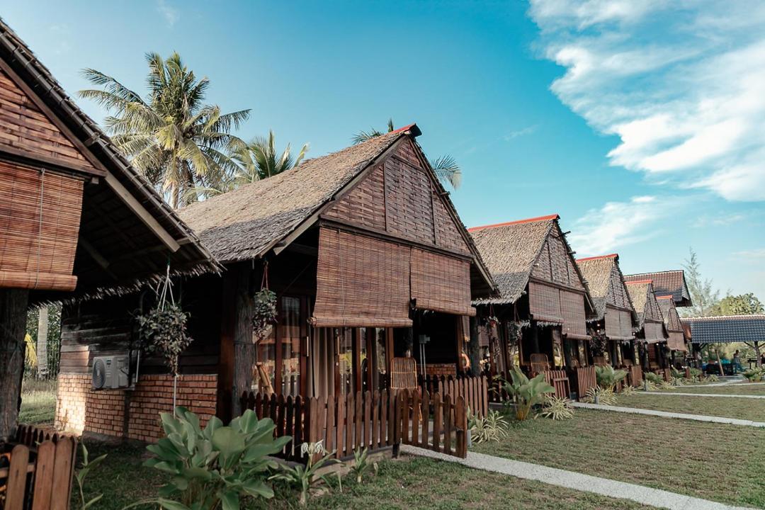 Nipoh Beach Cottage Киджал Экстерьер фото